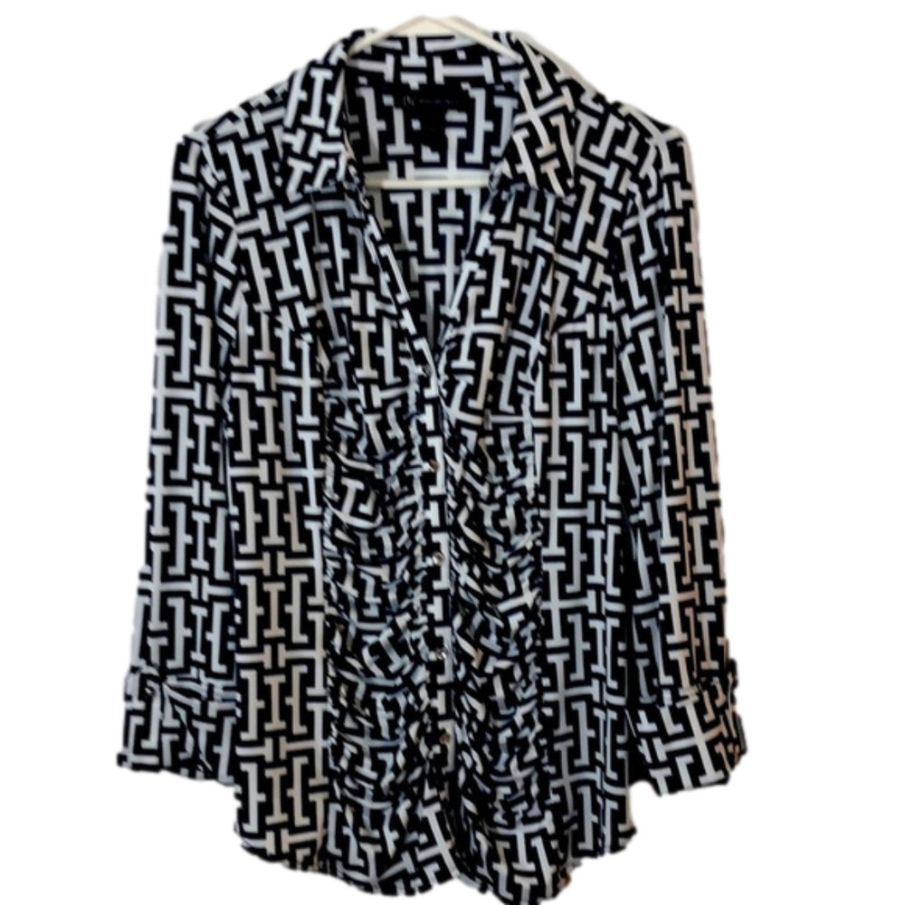 INC Top, Navy Blue And White, Size XL, In Excellent Condition!